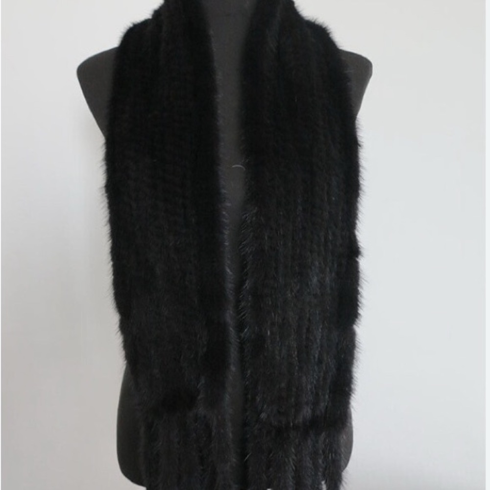 Stunning Black Real Mink Wrap - Picture 2 of 6